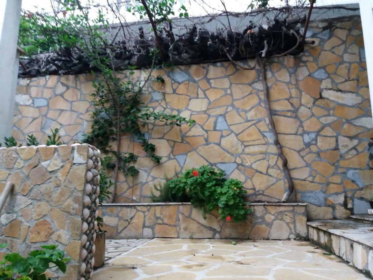 Qeparo Antonio Rooms Exterior photo
